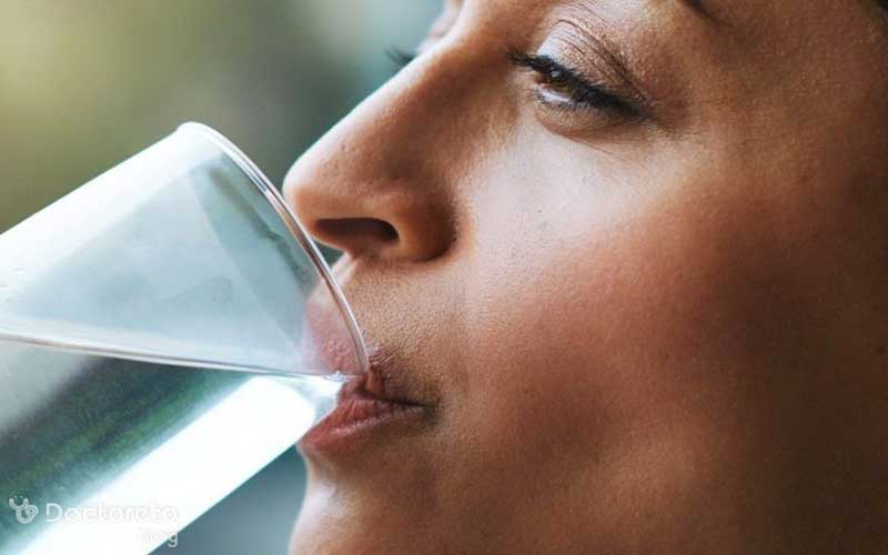 رژیم آب درمانی برای بدن چقدر مفید و تا چه حد مضر است؟