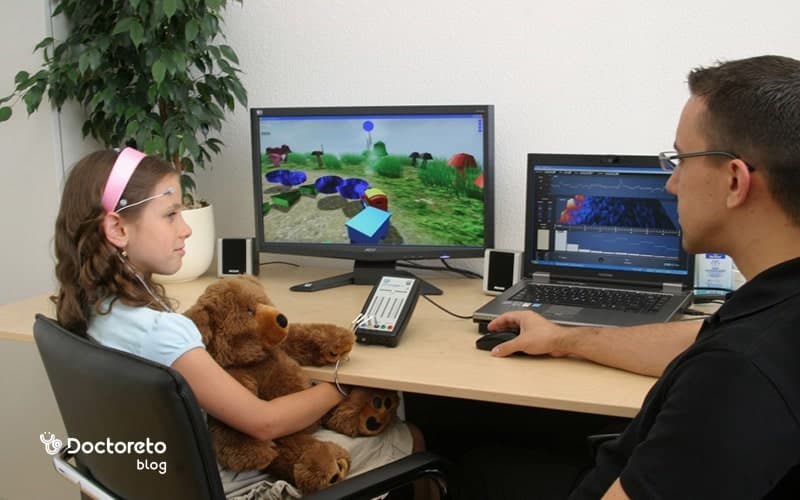 عوارض نوروفیدبک چیست؟ خطرات رایج و جدی و راه‌ کنترل آنها