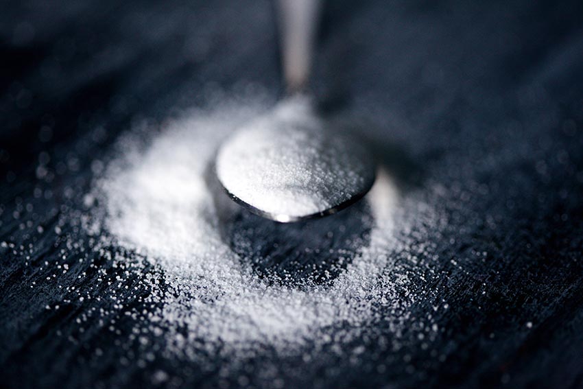 یکی از عوامل خطر در ایجاد دیابت نوع ۲، مصرف بیرویه شکر است.