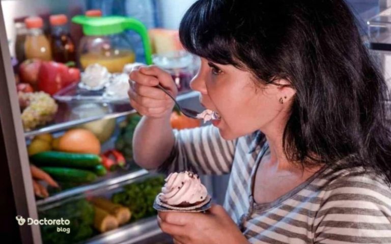 همه چیز درباره پرخوری عصبی؛ ۴ روش درمان بولیمیا