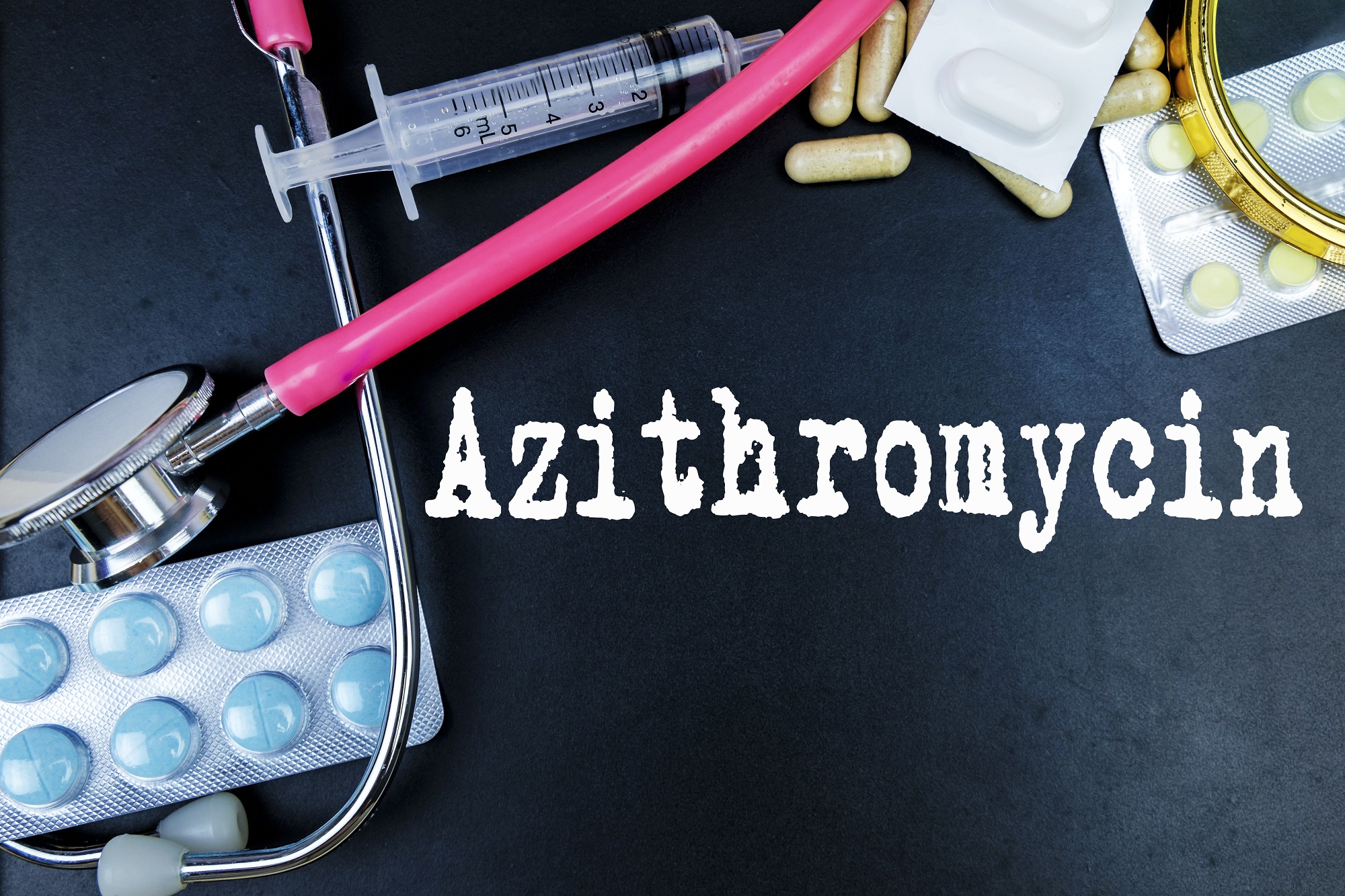 آزیترومایسین یکی از داروهای پرمصرف است.