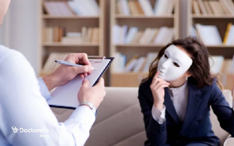 چطور با خودشیفته رفتار کنیم؟