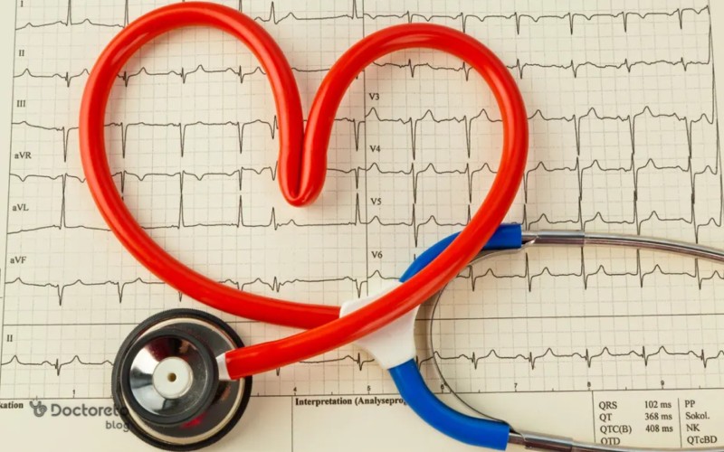 آشنایی با علائم و راه‌ های تشخیص بیماری قلبی