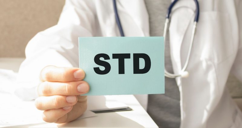 STD and abdominal pain