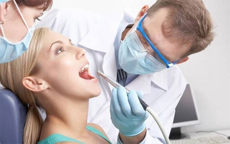 Cấy ghép Thụy Sĩ có chất lượng rất cao và mạnh mẽ. Trong hầu hết chúng, quá trình hợp nhất với xương được thực hiện nhanh chóng.