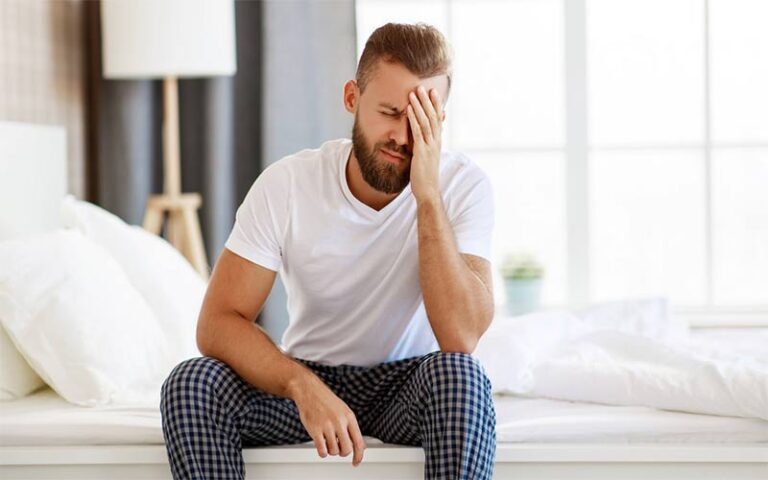 شب ادراری در بزرگسالان، علت، نحوه تشخیص و درمان آن