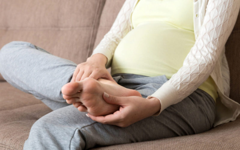 Nguyên nhân gây đau chân khi mang thai là gì?