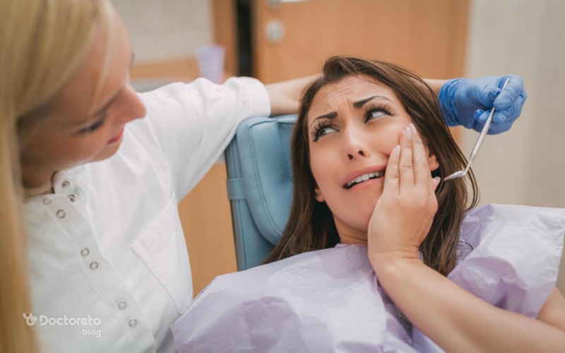 عوارض ایمپلنت دندان چیست؟ آیا کاشت دندان خطری دارد؟