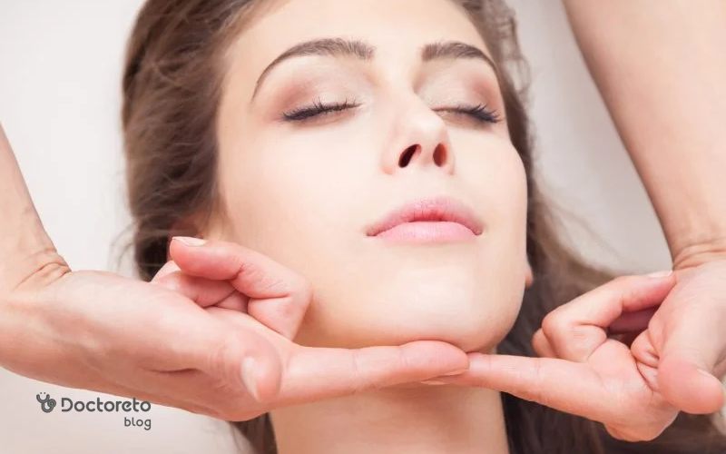 نحوه ماساژ غبغب بعد از ساکشن