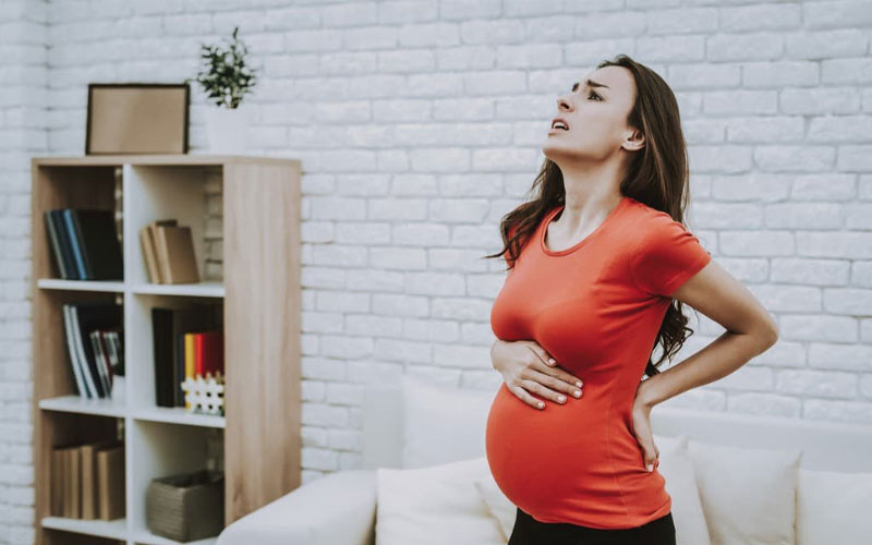 به دلیل رشد رحم ممکن است در هفته هجدهم بارداری دچار کمردرد شوید.