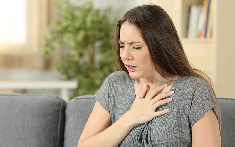 با بزرگ شدن رحم و فشار به ریه‌ها ممکن است دچار تنگی نفس در بارداری شوید.