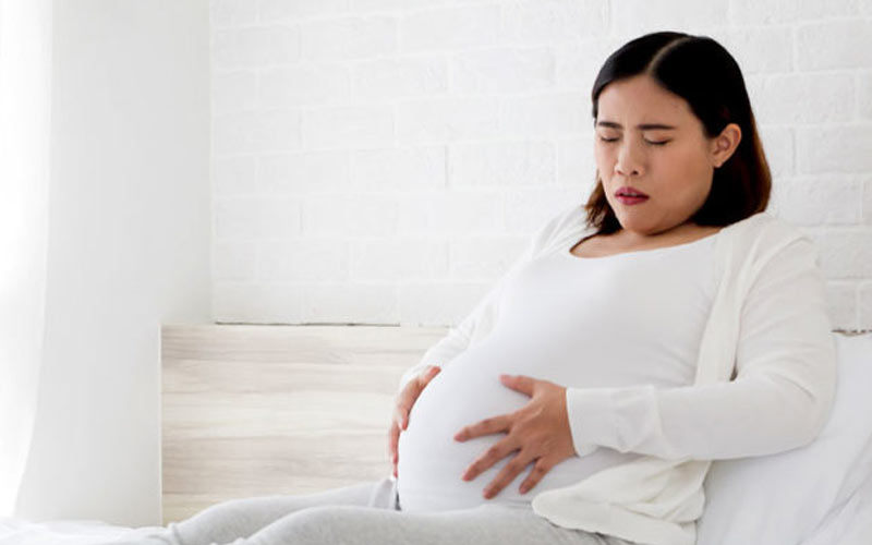 در هفته سی و نهم بارداری انقباضات رحمی شدیدتر شده و به زمان زایمان نزدیک می‌شوید.