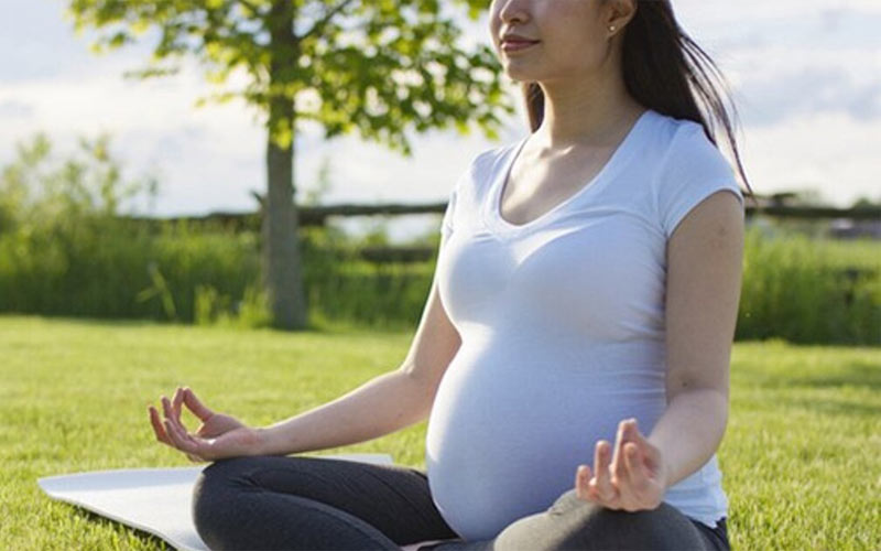 تکنیک‌های تمدد اعصاب در هفته‌های آخر بارداری استرس زایمان را کاهش می‌دهد. 