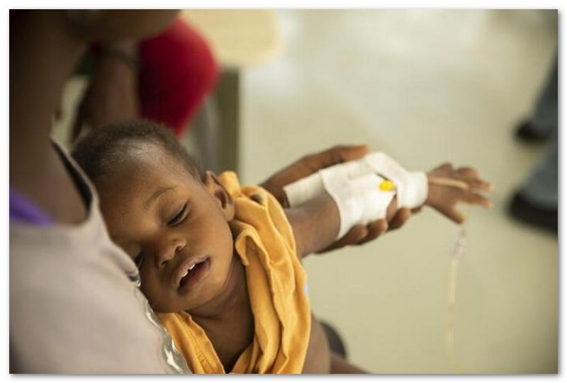 هیپرگلایسمی یکی از شایع‌ترین علائم وبا در کودکان است 