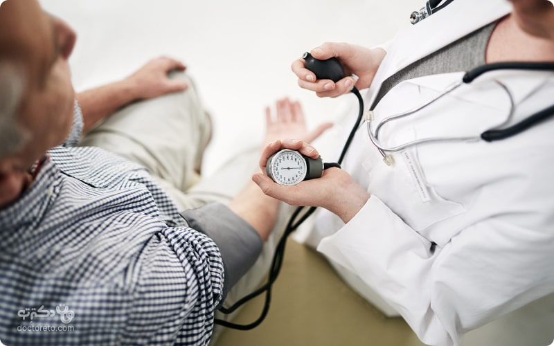 فشار خون بالا منجر به مشکلاتی مانند بیماری‌های قلبی و عروقی، بیماری‌های کلیوی، سکته مغزی و سایر مشکلات سلامتی می‌شود.