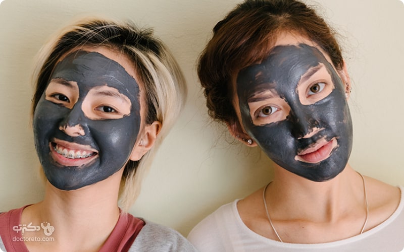 با کمک ماسک صورت یا گیاهان دارویی می‌توان از  شر جوش سر سیاه راحت شد.