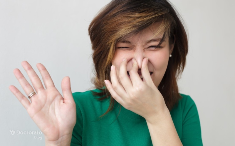 آیا میکروب و عفونت معده باعث بوی بد دهان میشود؟ 