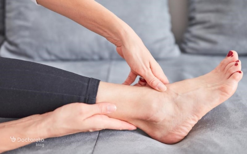علائم در رفتگی مچ پا چیست؟