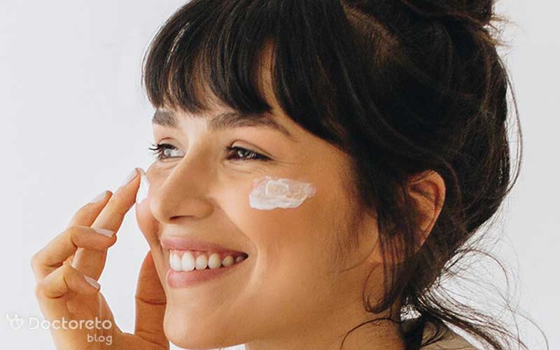 مکوئینول دارویی برای رفع لک صورت است.