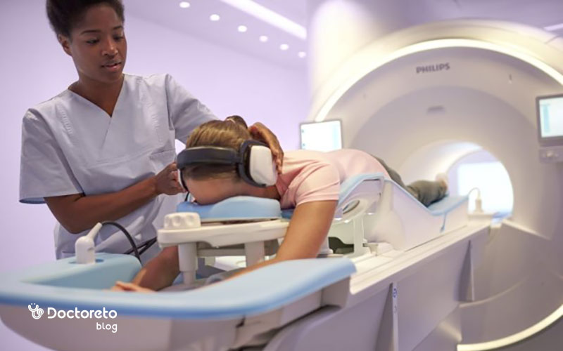  MRI برای تشخیص سرطان سینه ممکن است درخواست شود. 
