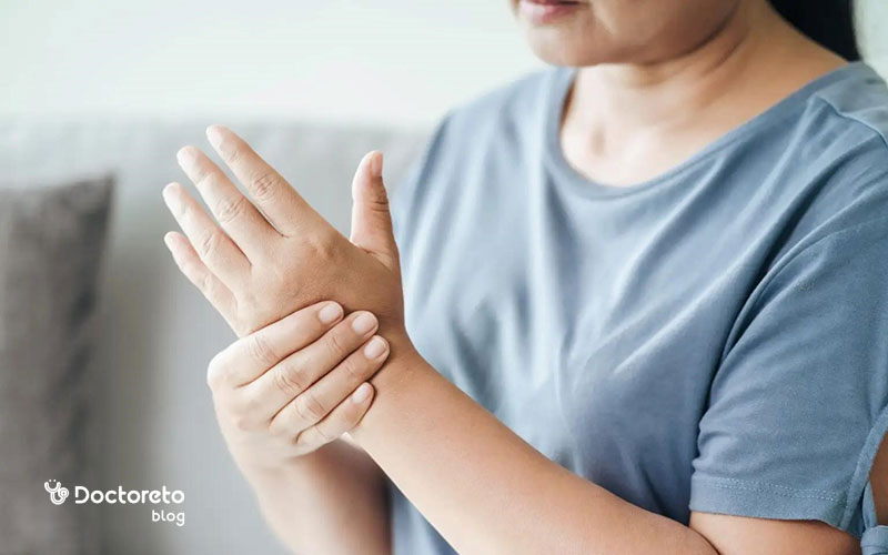 درد دست بعد از عمل سرطان سینه چگونه درمان کنیم؟