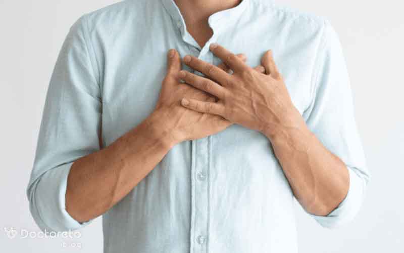 ترشحات غیر شیری از سینه نشانه‌‌ ابتلا به سرطان سینه خوش خیم است. 