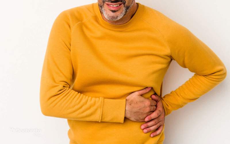 شانس زنده ماندن بیماران در مراحل مختلف سرطان بدخیم روده بزرگ