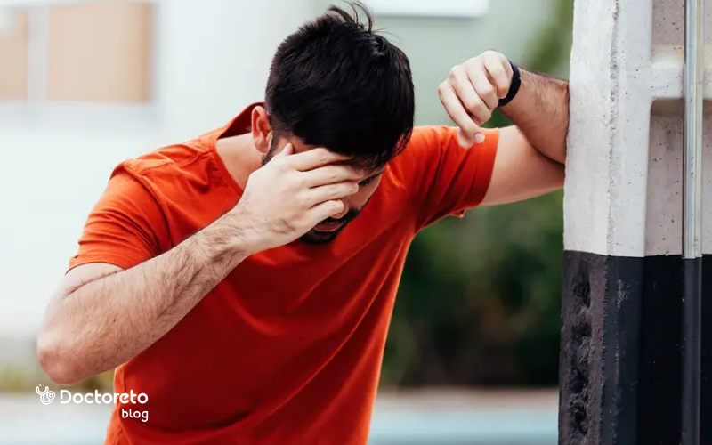 کم خونی (بهویژه فقر آهن) علت سرگیجه بعد از ایستادن است.