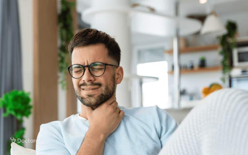 آیا امکان خارج کردن سنگ لوزه در خانه وجود دارد؟