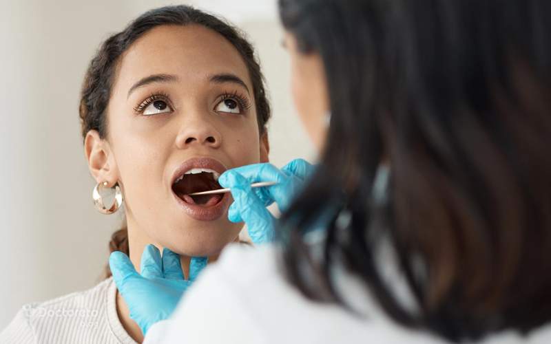 چگونه سنگ لوزه را خارج کنیم؟