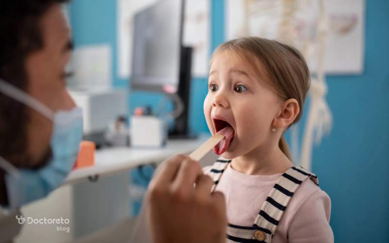 چه زمانی سنگ لوزه نیاز به درمان دارد؟