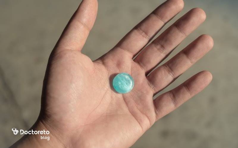 قرص مکیدنی گلو  تا اندازه ای موثر است.