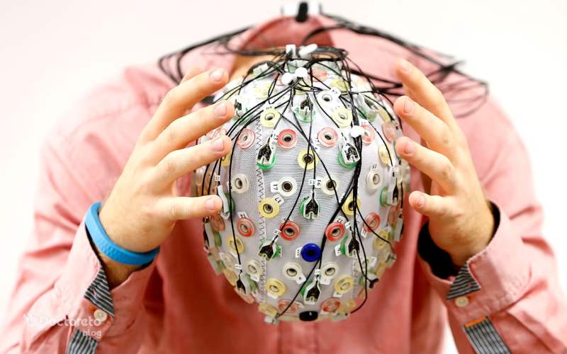 روش های مبتنی بر فناوری برای استفاده از امواج مغزی وجود دارد.