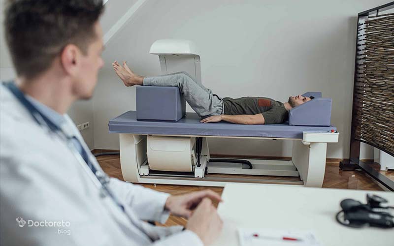 مهمترین روش برای گرفتن عکس پوکی استخوان، اسکن DXA یا DEXA نام دارد.