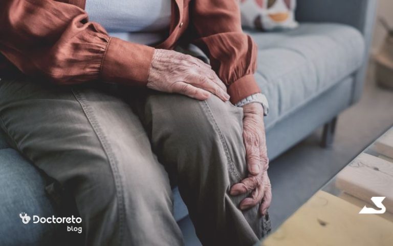 آیا روماتیسم و سردی پا با یکدیگر مرتبط هستند؟