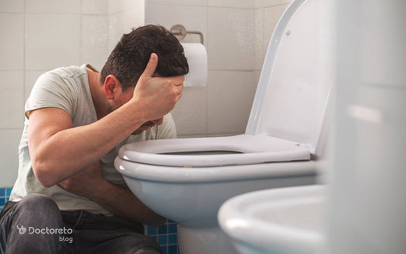 برای کاهش تهوع و استفراغ می‌توانید از داروهای ضدتهوع استفاده کنید.