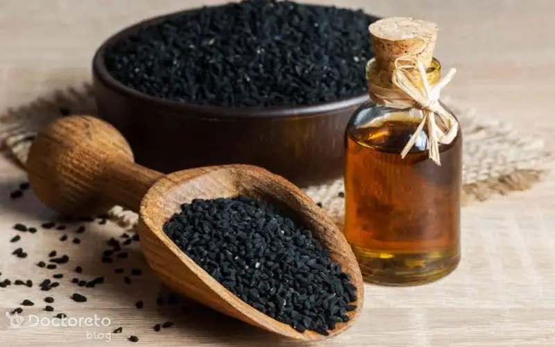 درمان سینوزیت با روغن سیاه دانه به صورت موضعی یا بخور انجام می‌شود.