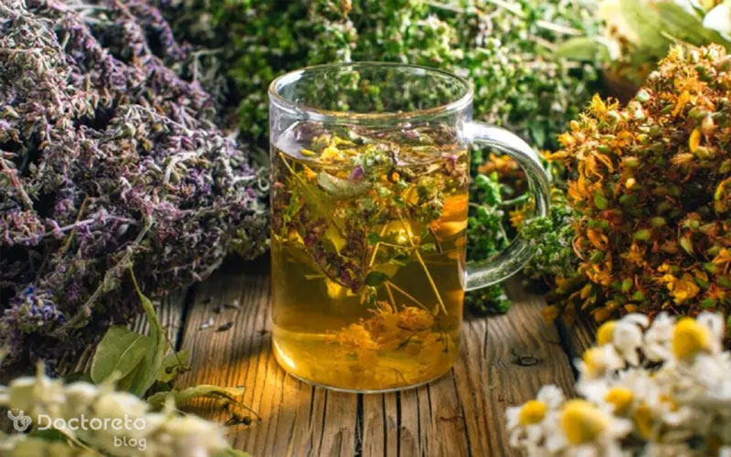 انواع دمنوش برای خشکی گلو و گلو درد وجود دارد.