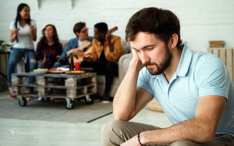 فوبیا اجتماعی شدید چیست؟