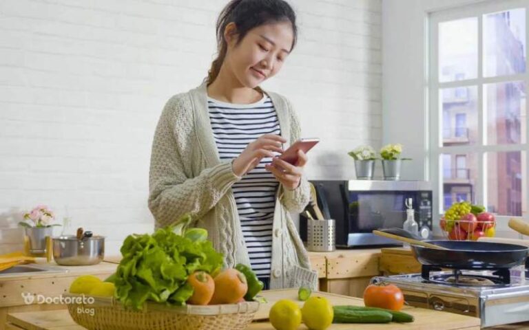 برای زردی چشم چه بخوریم؟ باید و نبایدهای تغذیه مناسب آن
